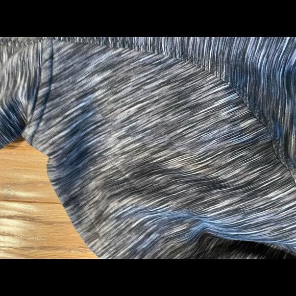 Athleta grey hooded pullover with zipper detail - Picture 6 of 6